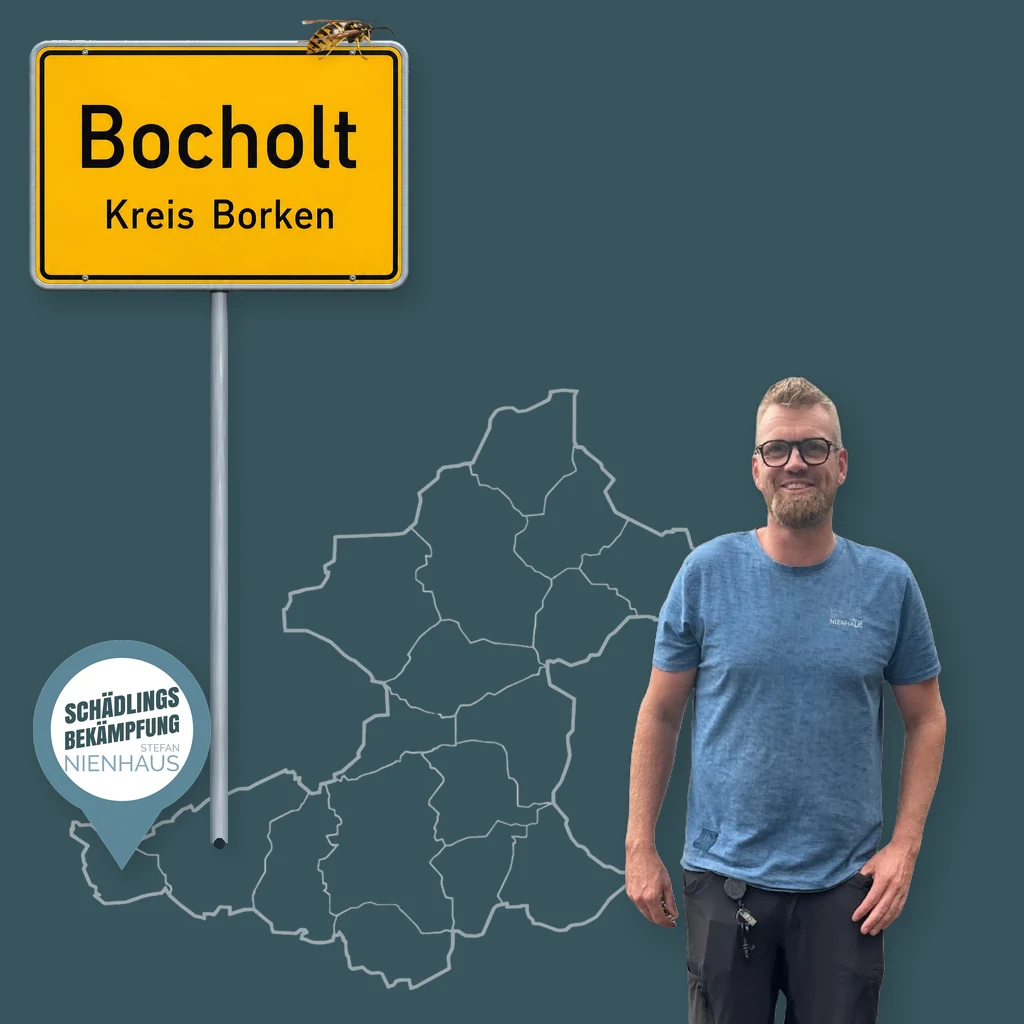 Wespenbekämpfung Bocholt: Stefan Nienhaus, IHK-geprüfter Schädlingsbekämpfer aus Isselburg, mit Ortsschild Bocholt und Karte des Einsatzgebiets.
